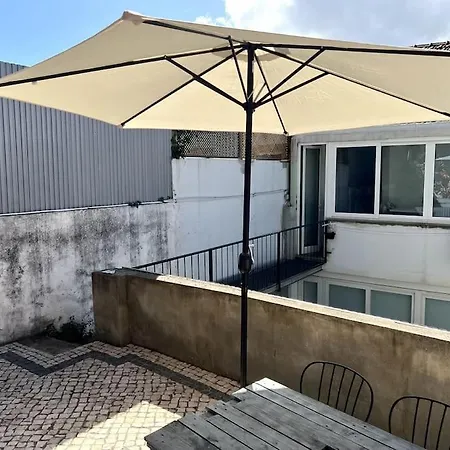 Apartment New Flat & Terrace Garden Monte Da Graca *
